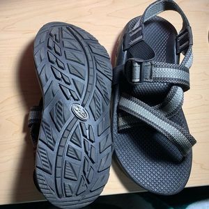 Chacos sz 7